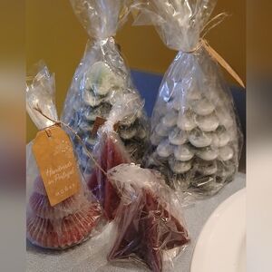 Set Of 5 Handmade Xmas Candles